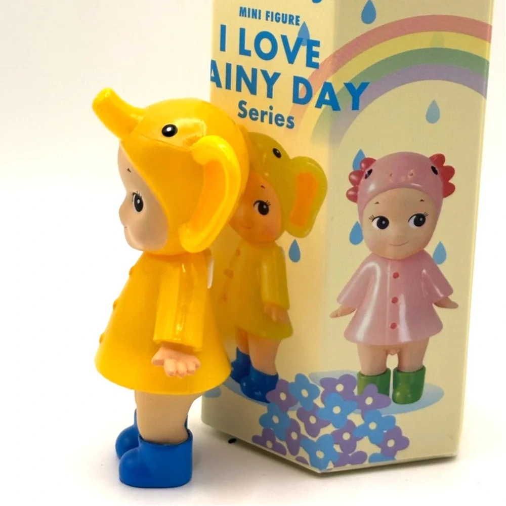 New Unbranded Mini Kewpie/Angel Figure, Elephant in Raincoat Costume, Open Box